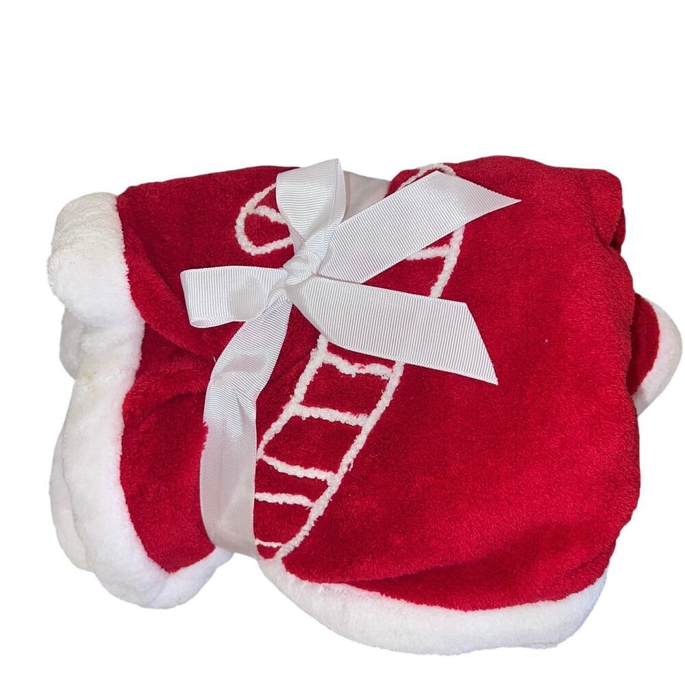 Tiddliwinks 40 in X‎ 30 in Candy Cane Red White Fleece Child Infant Blanket NEW